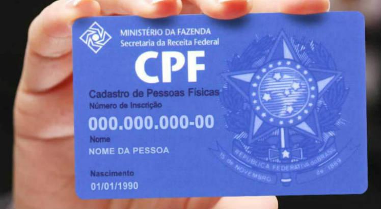  Para auxiliar folião que perdeu documentos, SPC libera monitoramento gratuito de CPF