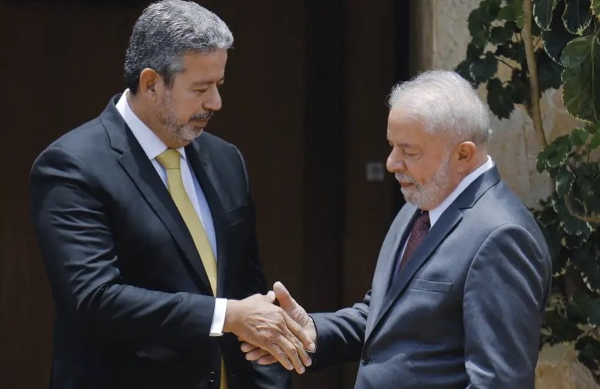  Lula vai ampliar Codevasf com novos cargos para o toma lá dá cá