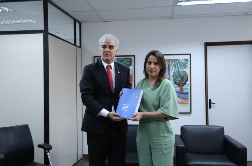  Raquel Lyra entrega Diagnóstico da Situação do Governo de Pernambuco ao Ministério Público do Estado