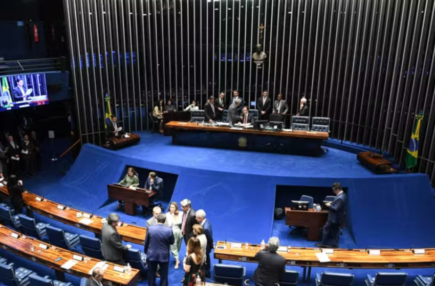  Senado acelera tramitação de projeto que muda a Lei de Ficha Limpa