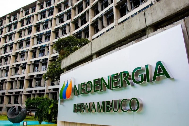 Famílias podem perder desconto na conta de luz se não atualizarem cadastro, alerta Neoenergia