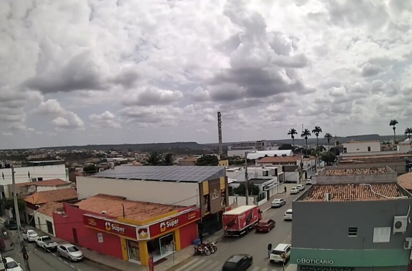  Inmet emite alerta de chuvas para 45 cidades do Sertão de Pernambuco; aviso vale até quinta (5)