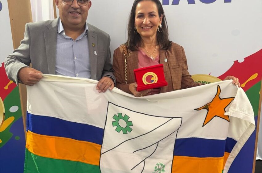  Marcolândia conquista reconhecimento nacional e leva Selo Ouro de Alfabetização em cerimônia em Brasília