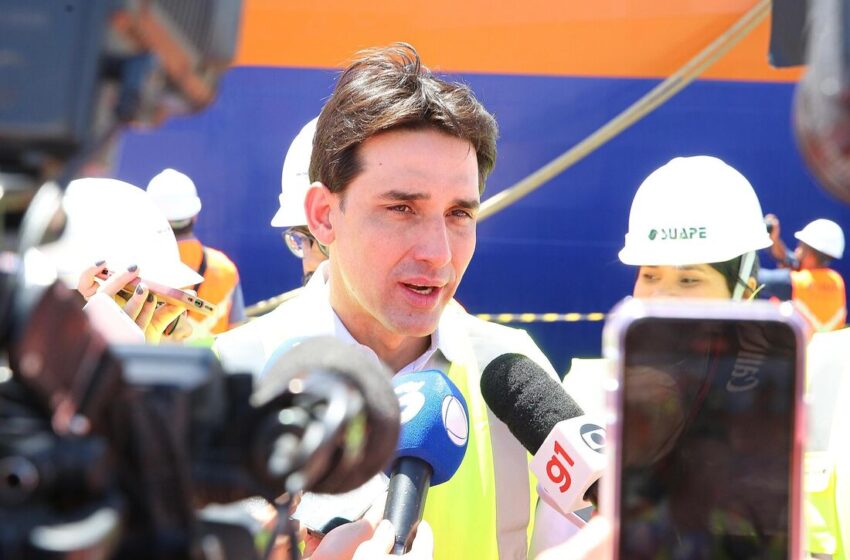  Silvio Costa Filho nega articulação para compor vice de João Campos