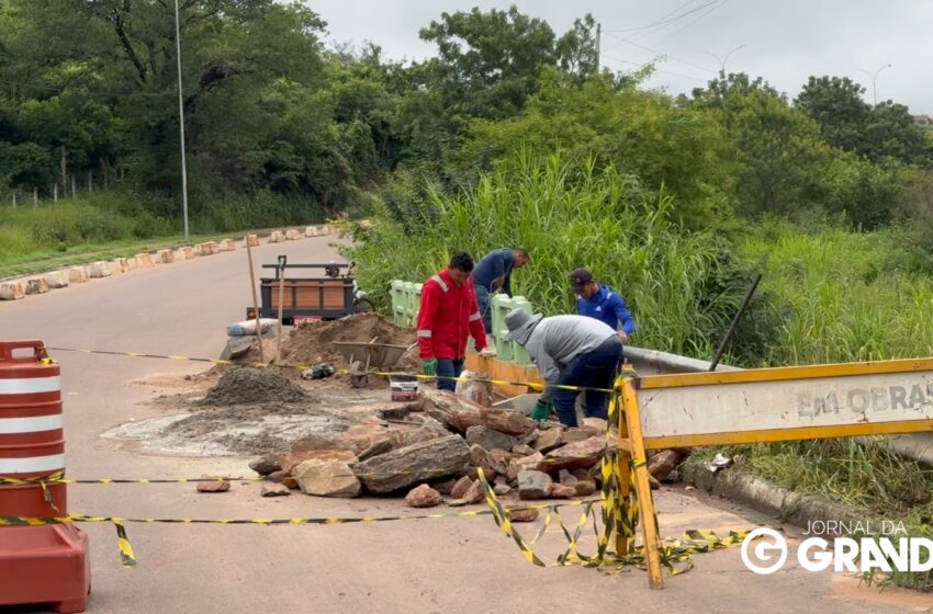  Chuvas fortes causam prejuízos e comprometem tráfego na Perimetral, em Araripina
