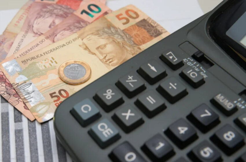  Endividamento atinge dois em cada três brasileiros e economista alerta para ‘tragédia’ financeira