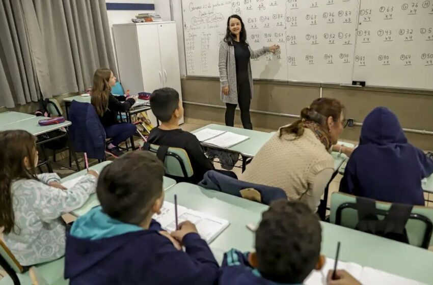  Mais de um terço dos professores avaliados em exame do MEC não sabe o básico para dar aulas