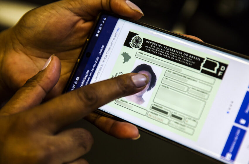  Em Pernambuco, 660 pessoas por dia iniciaram processo da primeira CNH em 2026