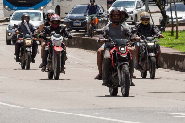  Pernambuco tem 93 mil motos a mais que carros nas ruas