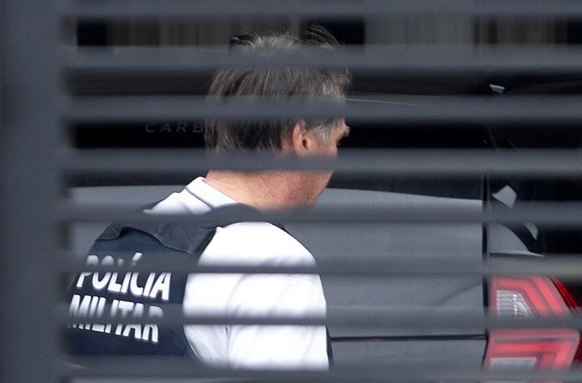  Bolsonaro está com crise de soluços “acima da média” há sete dias, diz boletim médico