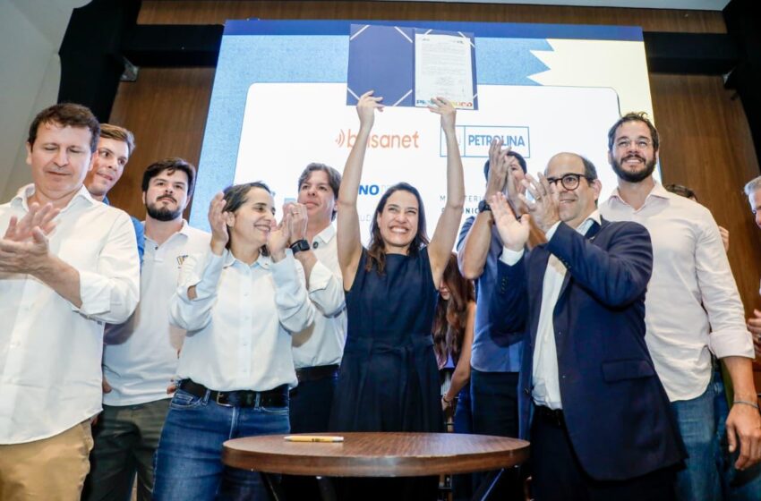  Raquel Lyra intensifica agenda no Sertão e anuncia pacote de obras superior a R$ 100 milhões