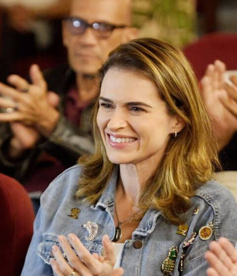  Em convenção do PDT, Marília Arraes é anunciada nova presidente da sigla em Pernambuco
