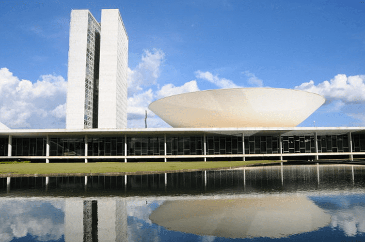  Eleições para Câmara dos Deputados terão menos candidatos em 2026