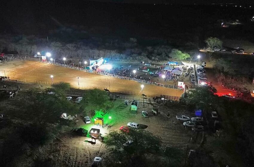  VAQUEJADA MOVIMENTA MARCOLÂNDIA EM MAIS UMA ETAPA DO CIRCUITO MUNICIPAL