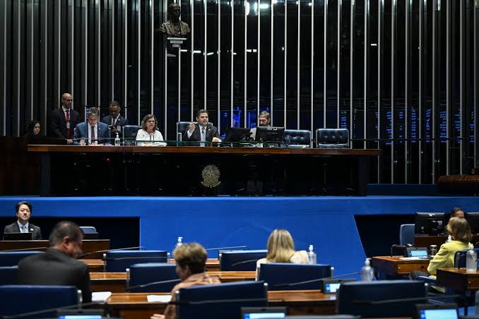  Davi Alcolumbre diz que Senado vota fim da escala 6×1 após as eleições