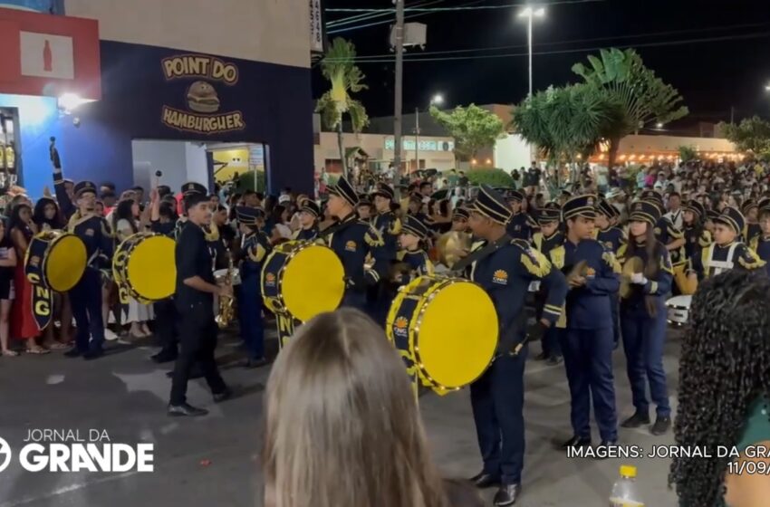  ARARIPINA CELEBRA 98 ANOS COM EDUCAÇÃO EM DESTAQUE E GRANDE DESFILE CÍVICO