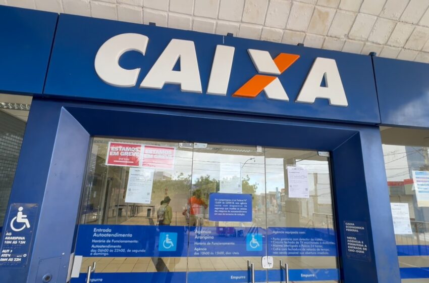  GREVE DA CAIXA PASSA DE DEZ DIAS, AFETA CLIENTES E ACENDE ALERTA NO COMÉRCIO DE ARARIPINA