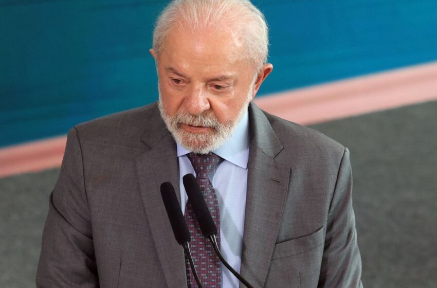  Lula publica decreto que reduz tributos sobre a gasolina e zera os do etanol