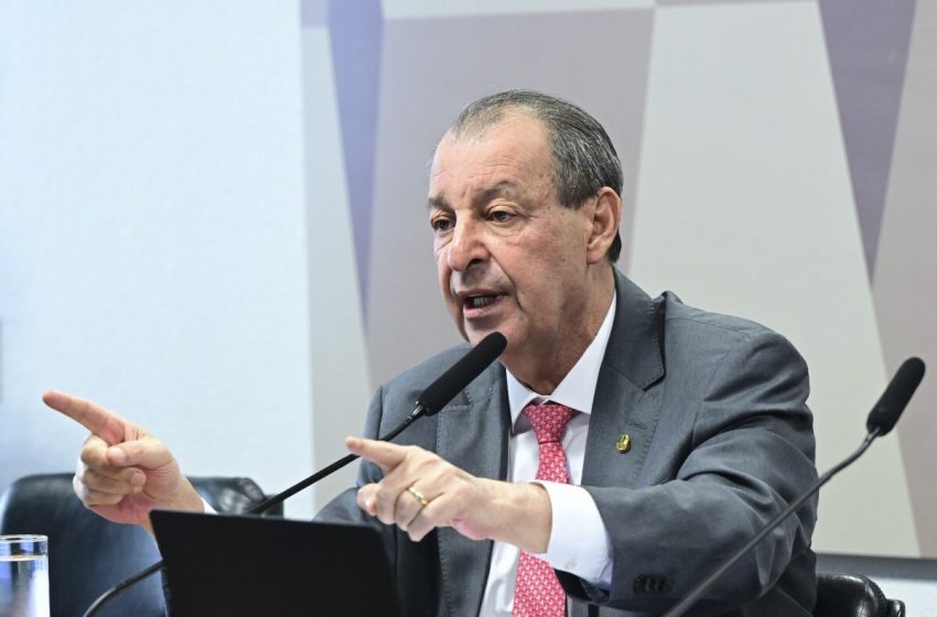  Omar Aziz vence a disputa pelo governo do Estado no Amazonas