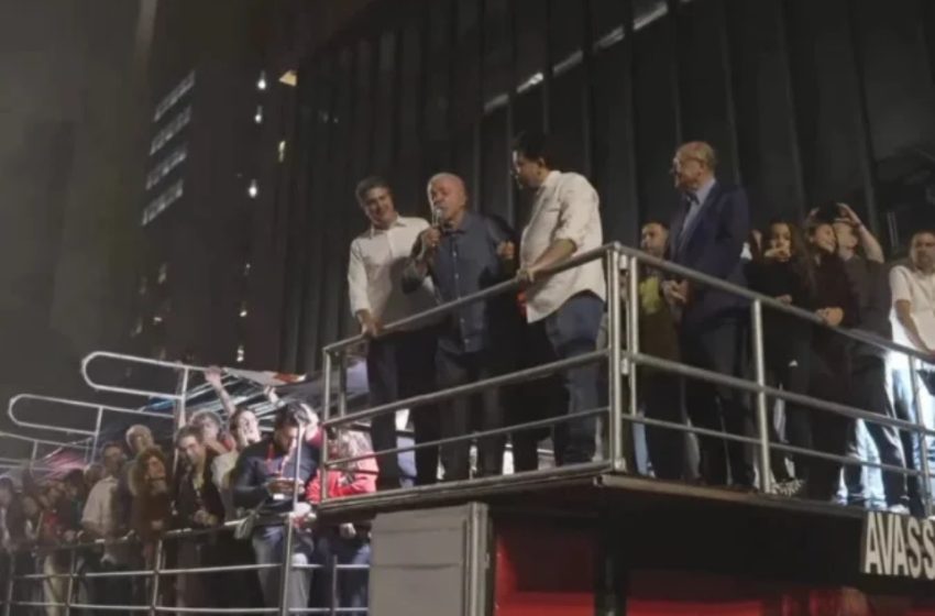  Lula agradece ao Nordeste por garantir 70% dos votos em sua reeleição