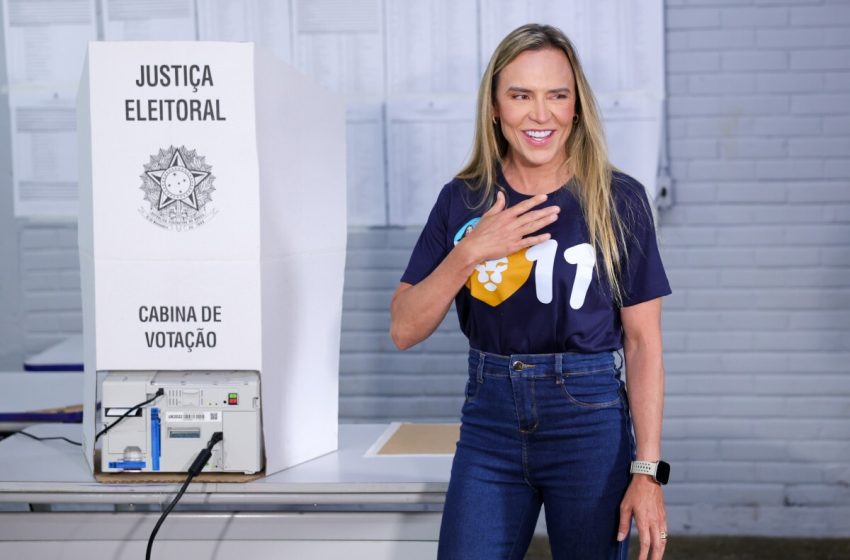  Celina Leão é reeleita governadora do Distrito Federal (DF)