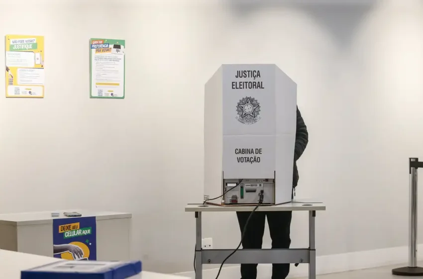  Além do 2º turno, sete cidades também terão eleições complementares para prefeito